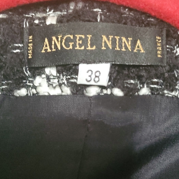 Elegant Black and White Tweed Women's Blazer - Picture 3 of 4